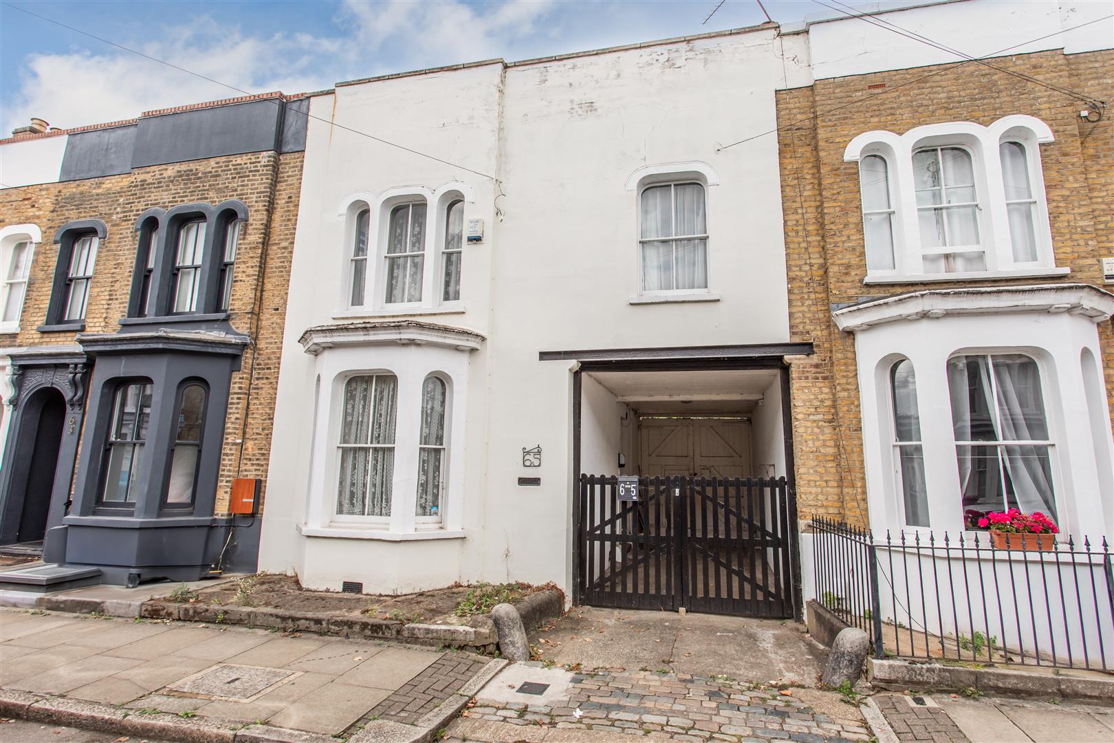 Clinton Road, Mile End